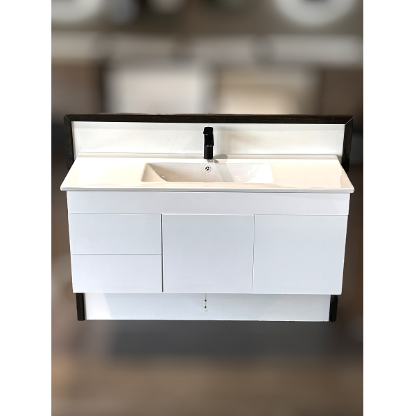 P2027.47 - 48" FLOATING BATHROOM VANITY SET