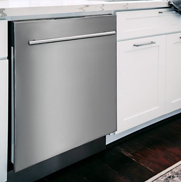 ZLINE 24 in. Stainless Steel Top Control Built-In Dishwasher with Stainless Steel Tub and Modern Style Handle (DW-304-24)